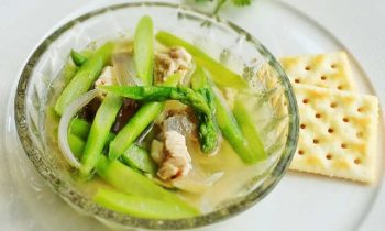 Asparagus and Sesame Chicken Soup